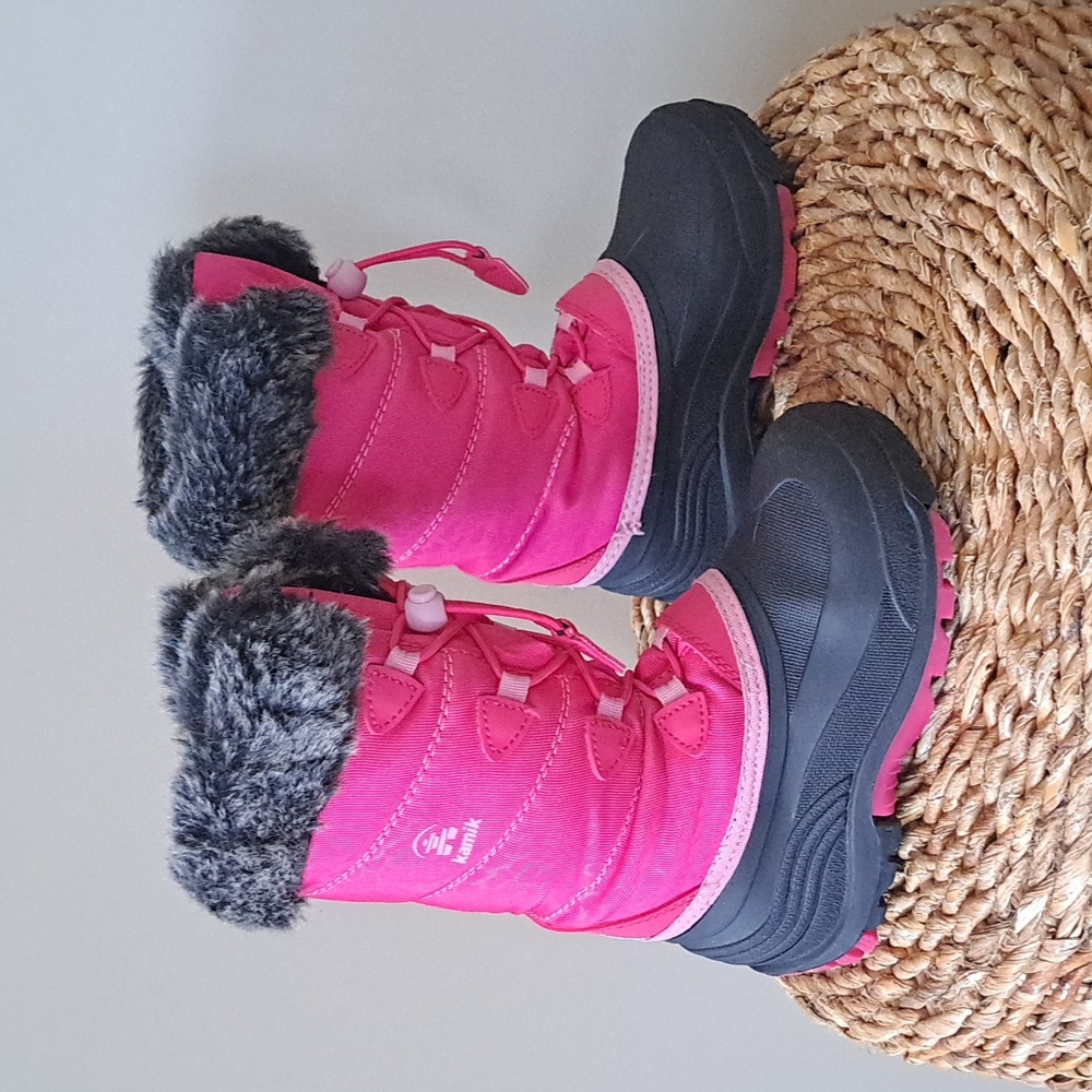 Kamik Girls Snow Gypsy 3 Waterproof/Insulated Rose/Black Winter/Outdoor Boots 13
